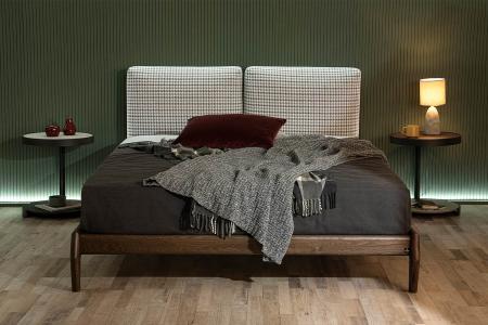 images/bedrooms/wooden/charm-bed/01-charm-bed.jpg
